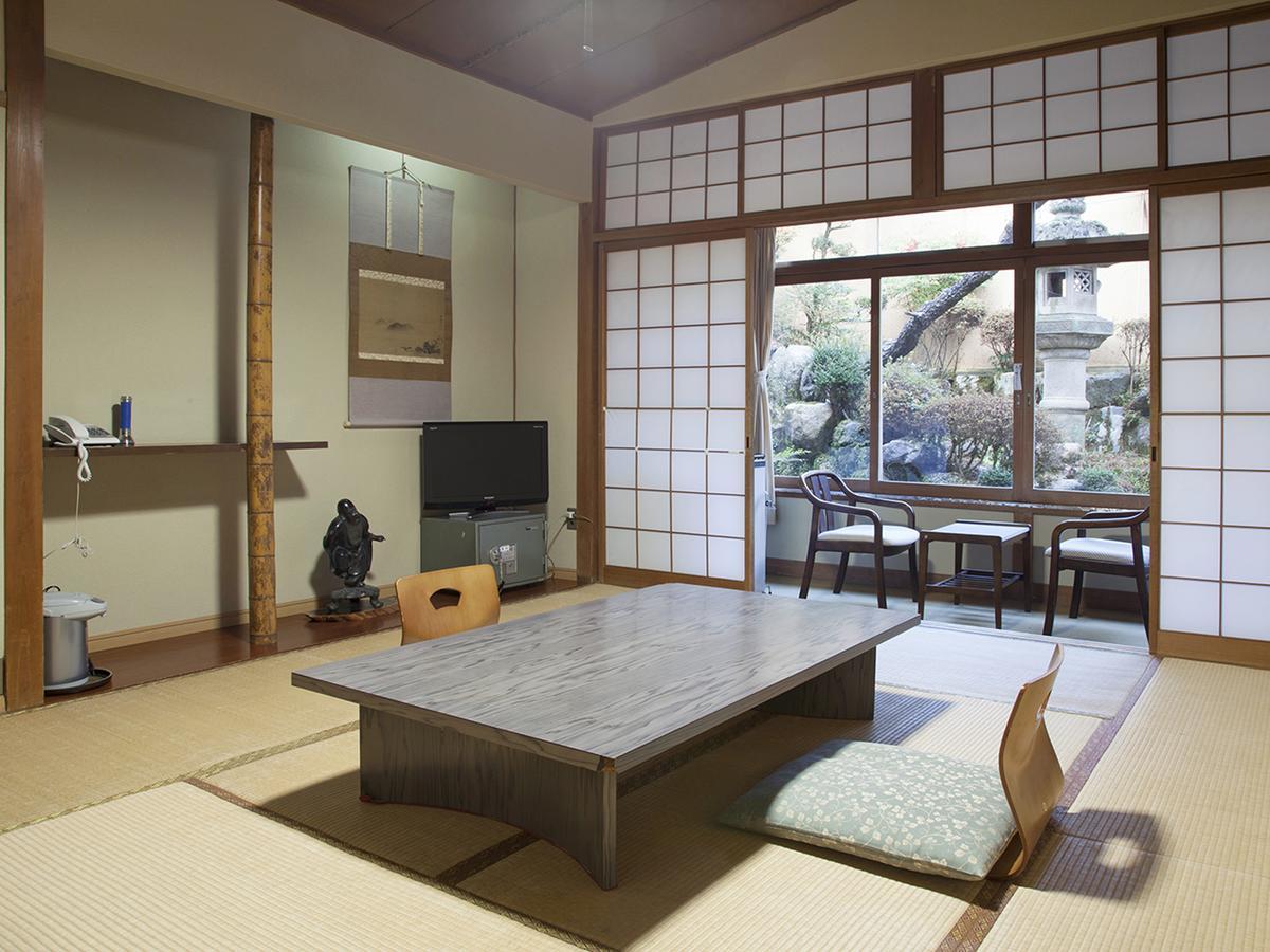 Itaniya Hotel Sakurai Exterior photo